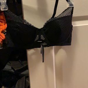 Victoria’s secrets black bra